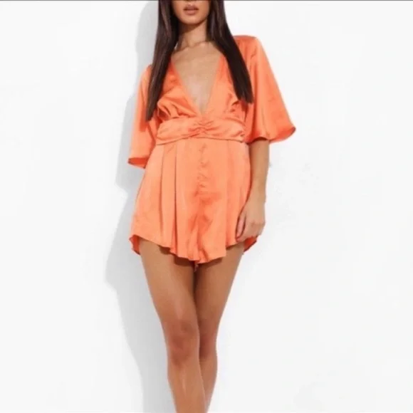 Boohoo Romper - Picture 2 of 6